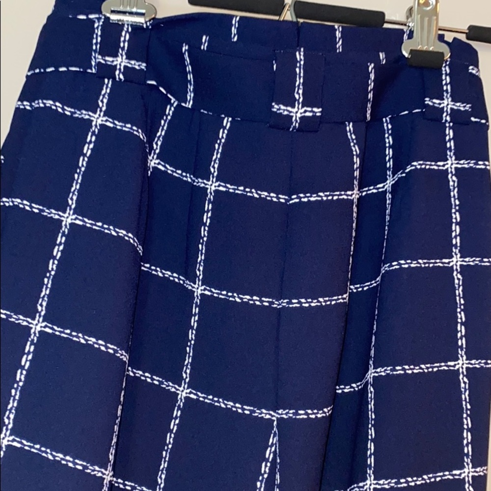 Express Patterned Pants - Picture 3 of 5